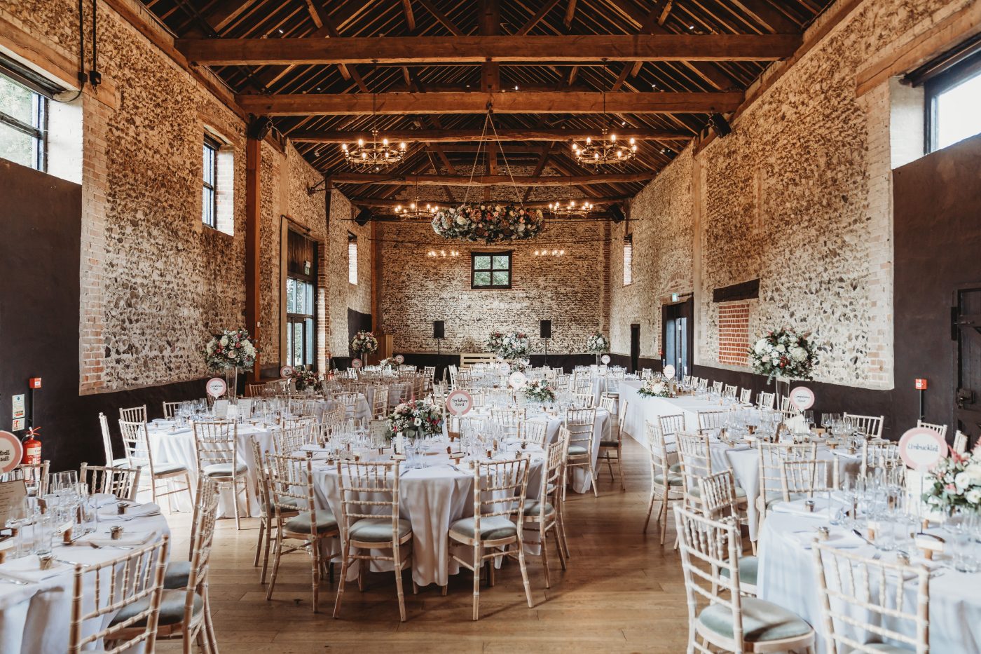 Decorate Style Your Wedding Venue, How To Decorate Wedding Venue On A Budget