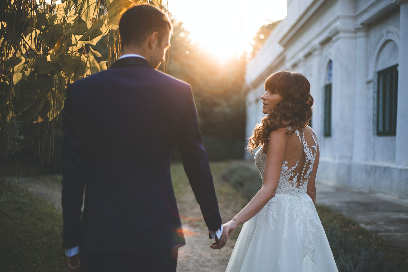 The Complete Guide to Planning a Wedding