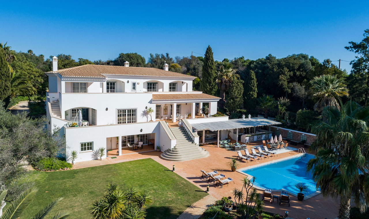 QO : Quinta Das Oliveiras